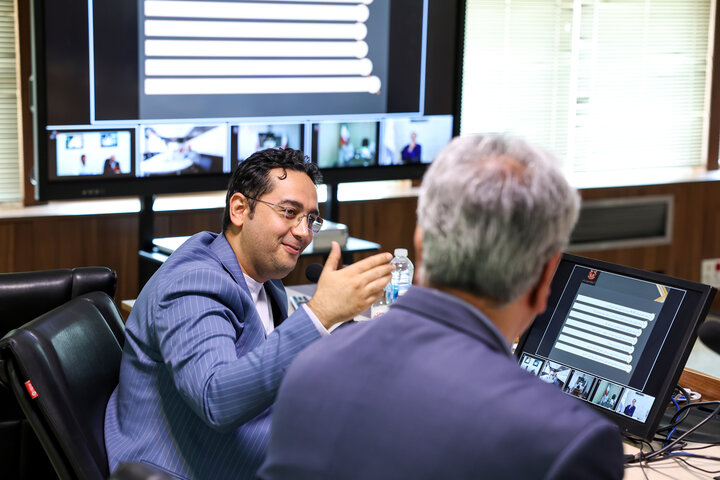 پانزدهمین  جلسه قرارگاه ساخت داخل و دانشبنیان