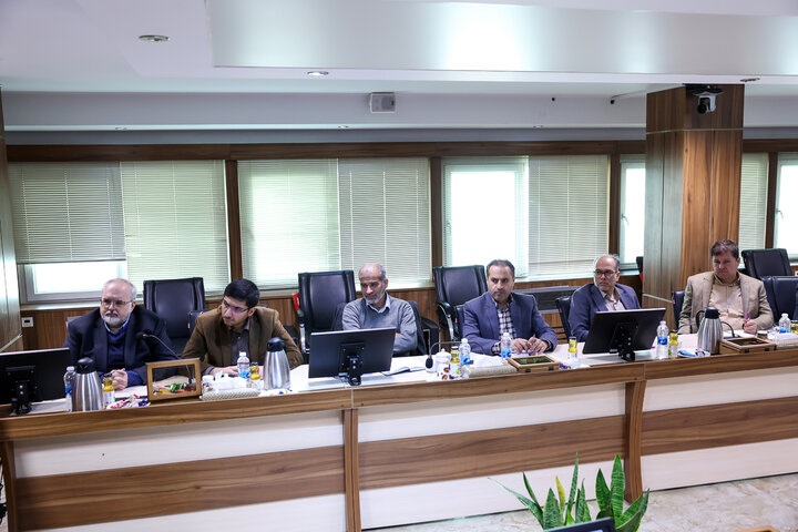 پانزدهمین  جلسه قرارگاه ساخت داخل و دانشبنیان