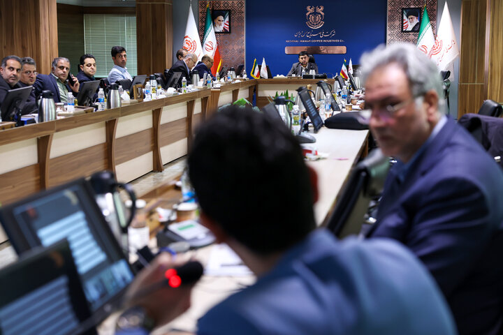 پانزدهمین  جلسه قرارگاه ساخت داخل و دانشبنیان