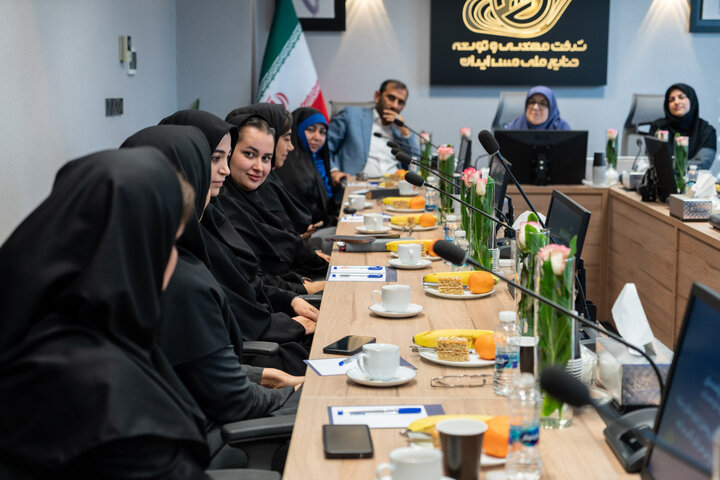 حضور سخنگوی دولت در آئین گرامیداشت مقام زن در شرکت متمم