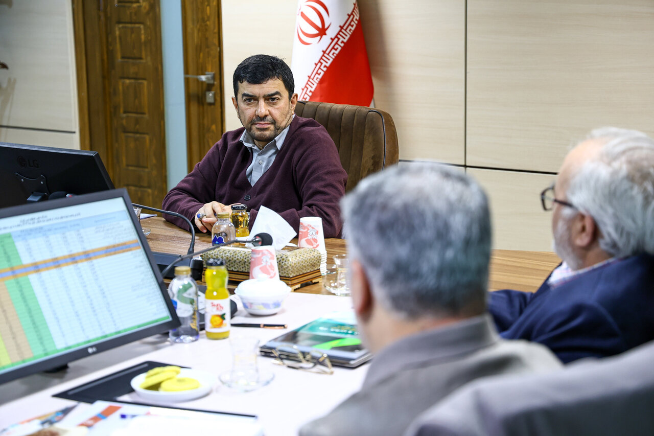 کارگران عزیز قهرمانان تولید در شرکت ملی صنایع مس ایران هستند کارگران عزیز قهرمانان تولید در شرکت ملی صنایع مس ایران هستند