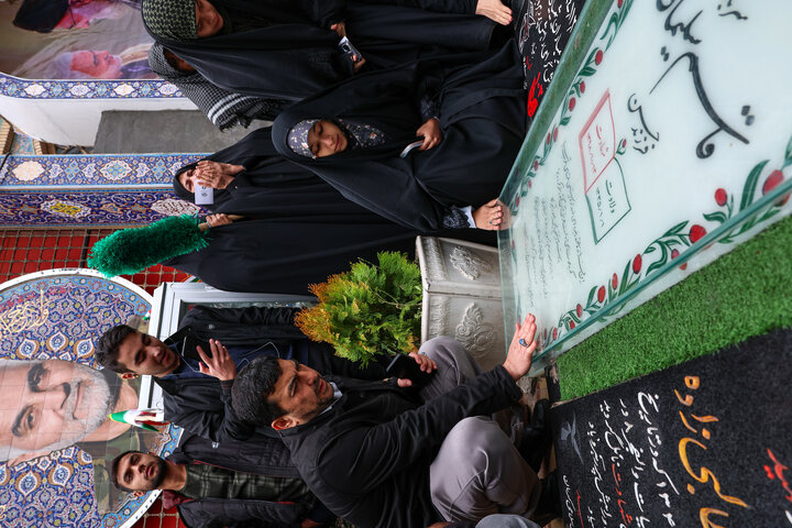 دکتر مدرس خیابانی و مزار حاج قاسم