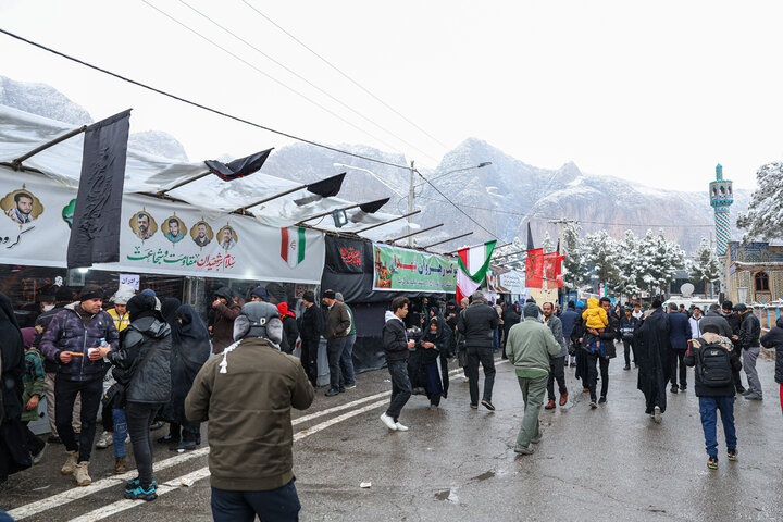 خدمت‌رسانی موکب‌ شهدای شرکت ملی صنایع مس ایران در پنجمین سالگرد شهادت سپهبد حاج قاسم سلیمانی در گلزار شهدای کرمان