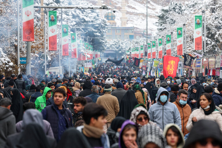 خدمت‌رسانی موکب‌ شهدای شرکت ملی صنایع مس ایران در پنجمین سالگرد شهادت سپهبد حاج قاسم سلیمانی در گلزار شهدای کرمان