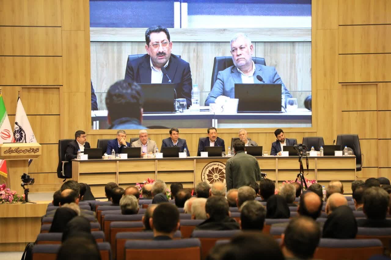 ضرورت استفاده بیشتر معادن از تکنولوژی روز، با هدف حفظ محیط زیست و سودآوری بیشتر ضرورت استفاده بیشتر معادن از تکنولوژی روز، با هدف حفظ محیط زیست و سودآوری بیشتر