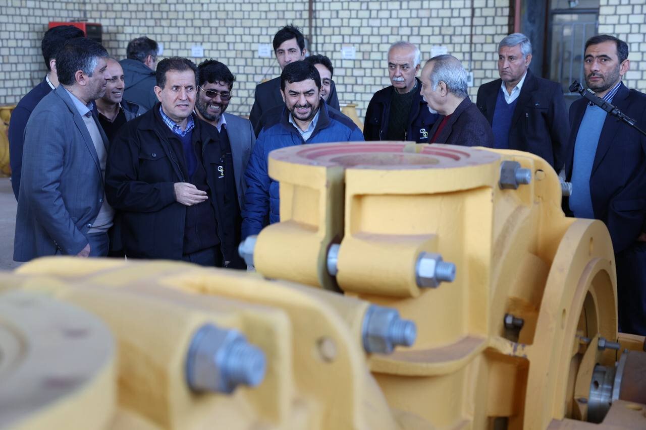 افتخار میکنیم به اینکه تولیدکننده ایرانی بتواند نیازهای صنعت مس را تامین کند افتخار میکنیم به اینکه تولیدکننده ایرانی بتواند نیازهای صنعت مس را تامین کند