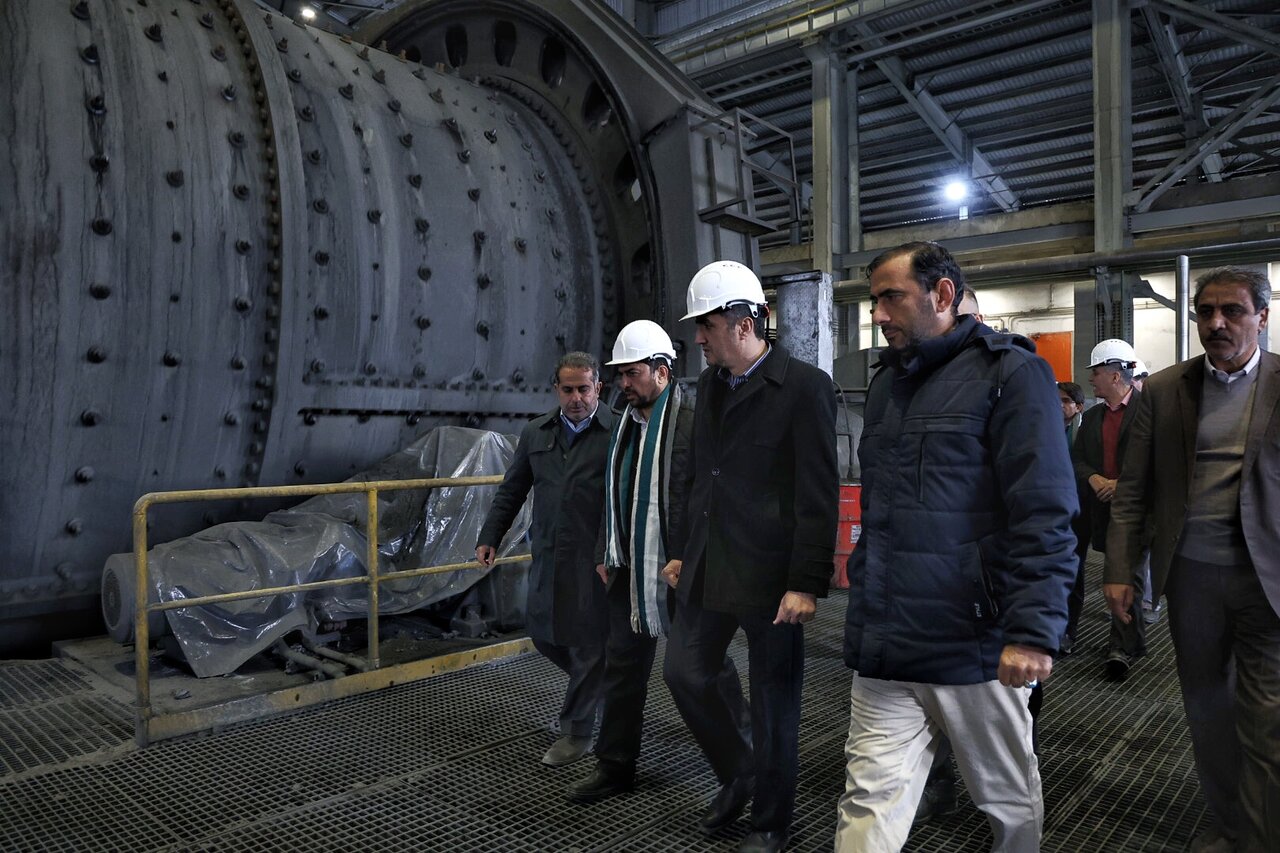 عبور کارخانه تغلیظ سرباره سرچشمه از برنامه تولید سال ۱۴۰۳ عبور کارخانه تغلیظ سرباره سرچشمه از برنامه تولید سال ۱۴۰۳