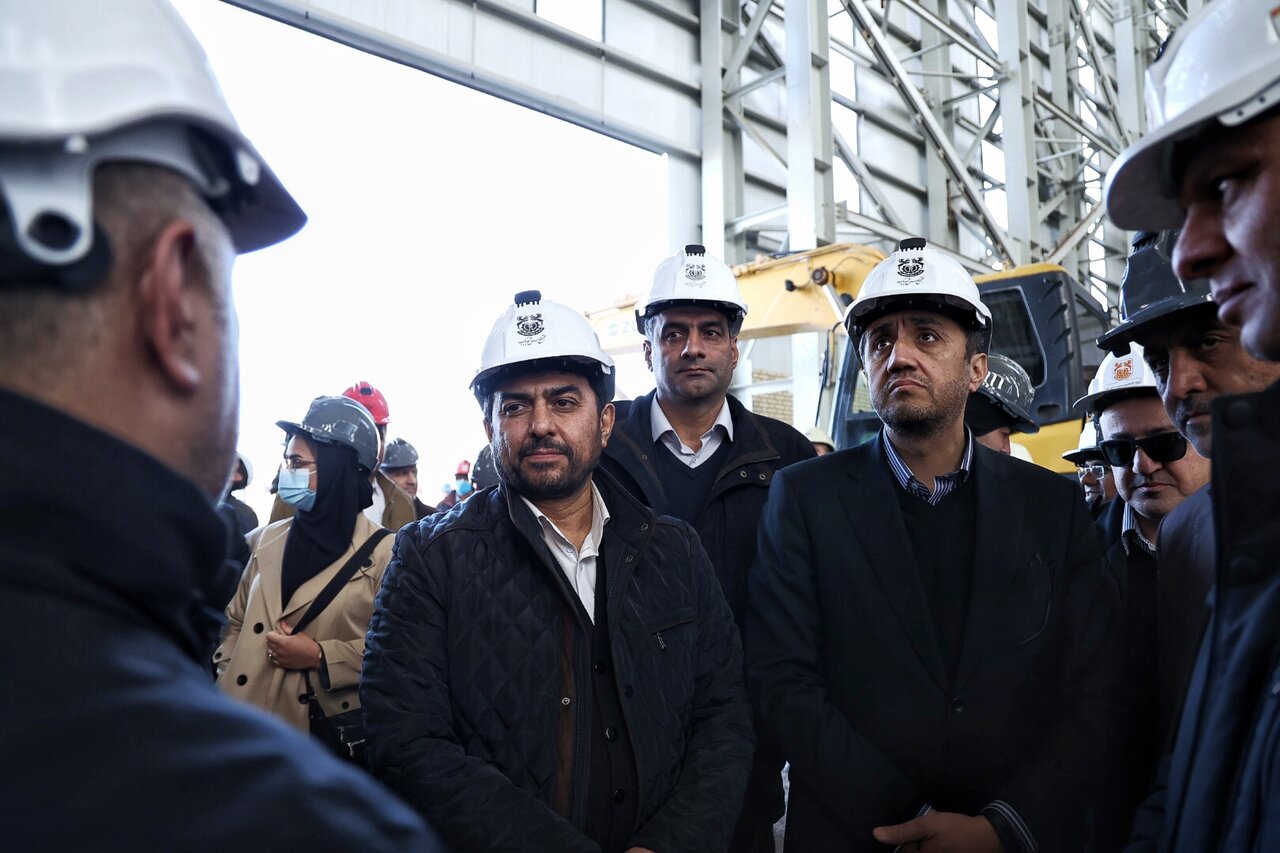 بازدید رئیس هیات عامل ایمیدرو از پروژههای فلوتاسیون و آهک خاتونآباد/بررسی وضعیت احداث دو نیروگاه ۱۸۳ و ۴۲ مگاواتی گازی و خودتامین بازدید رئیس هیات عامل ایمیدرو از پروژههای فلوتاسیون و آهک خاتونآباد/بررسی وضعیت احداث دو نیروگاه ۱۸۳ و ۴۲ مگاواتی گازی و خودتامین