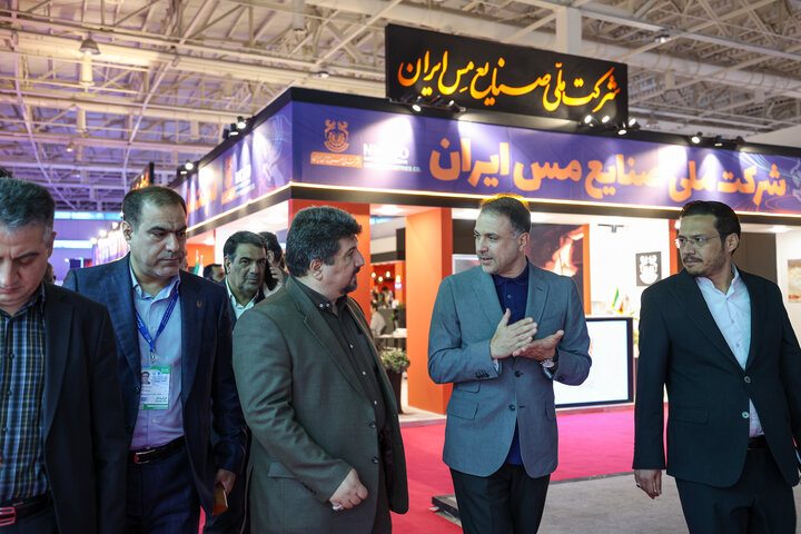 بازدید مدیرعامل شرکت ملی صنایع مس ایران  از نمایشگاه ایران اکسپو ۱۴۰۴ و غرفه سازمان توسعه و نوسازی معادن و صنایع معدنی ایران
