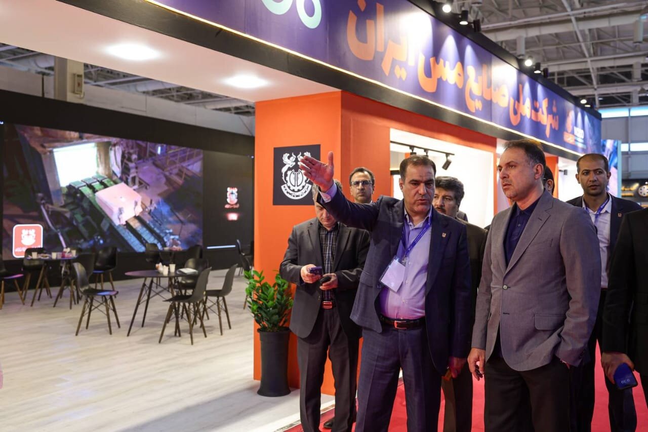 بازدید مدیرعامل شرکت ملی مس از نمایشگاه ایران اکسپو ۱۴۰۴ بازدید مدیرعامل شرکت ملی مس از نمایشگاه ایران اکسپو ۱۴۰۴