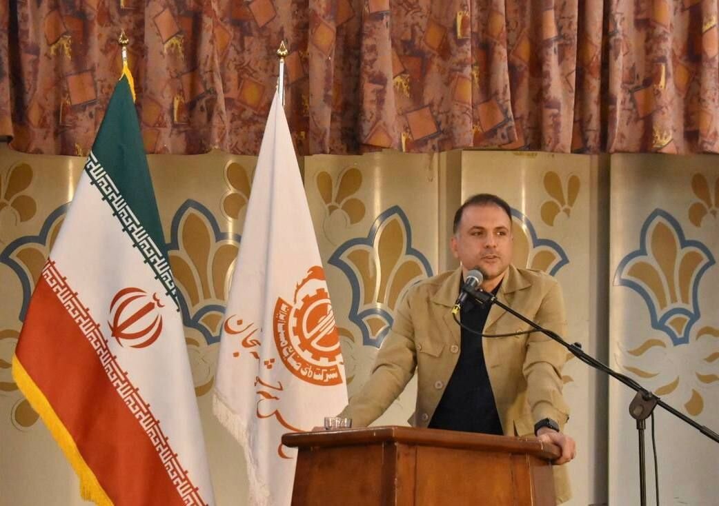 مدیرعامل شرکت ملی صنایع مس ایران با خانوادههای شهدای صنعت مس دیدار کرد مدیرعامل شرکت ملی صنایع مس ایران با خانوادههای شهدای صنعت مس دیدار کرد