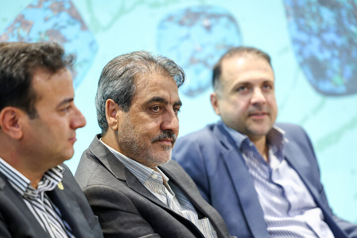 بازدید مدیرعامل شرکت ملی صنایع مس ایران بهمراه نماینده شهربابک در مجلس شورای اسلامی از دومین نمایشگاه بین‌المللی گوهرسنگ‌ها