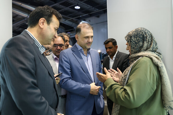 بازدید مدیرعامل شرکت ملی صنایع مس ایران بهمراه نماینده شهربابک در مجلس شورای اسلامی از دومین نمایشگاه بین‌المللی گوهرسنگ‌ها