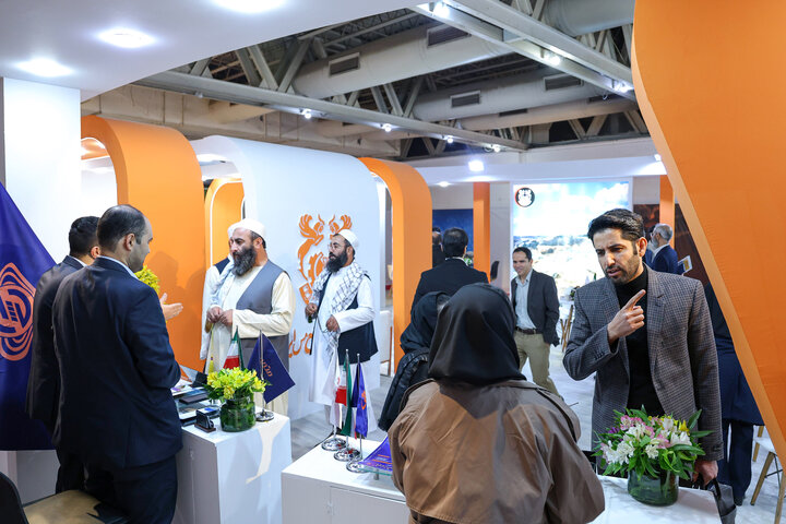 روز سوم نمایشگاه و بازدید وزیر محترم صمت از غرفه شرکت ملی صنایع مس ایران