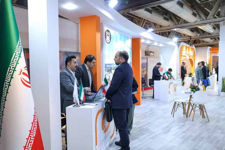 روز سوم نمایشگاه و بازدید وزیر محترم صمت از غرفه شرکت ملی صنایع مس ایران