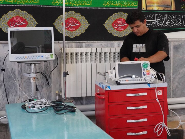 موکب شهدای مس در خدمت زائران