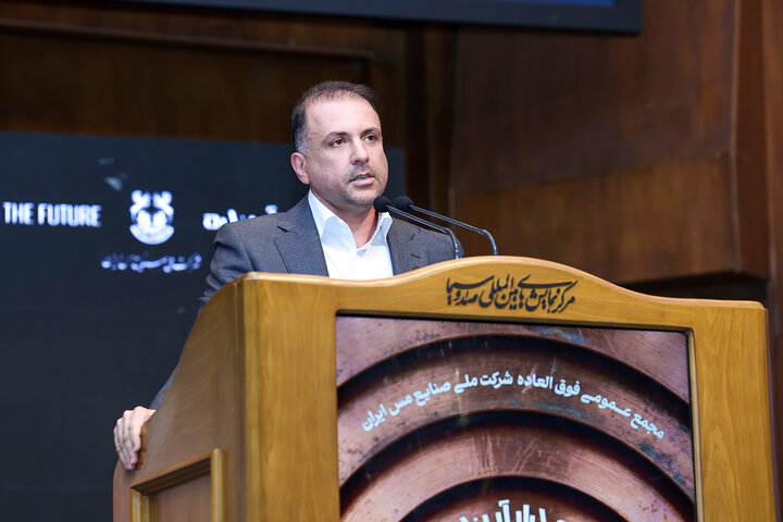 مجمع عمومی «فملی» از دریچه دوربین مس‌پرس