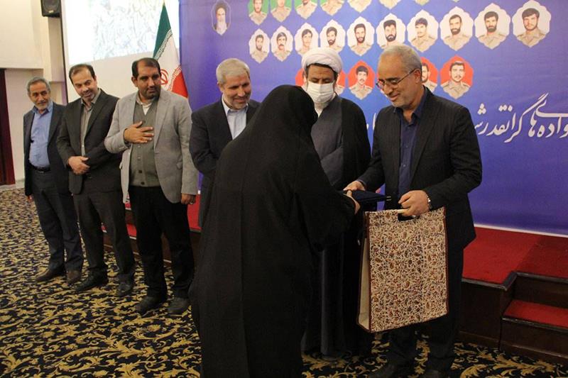  پیگیری حقوق خانواده‌های معظم شهدا در شرکت مس ادای دین است