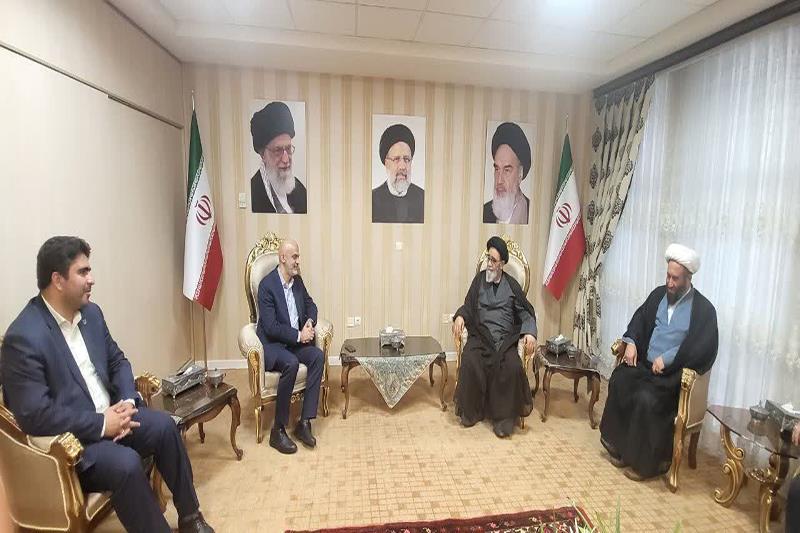 مدیرعامل شرکت ملی مس با امام جمعه تبریز دیدار کرد